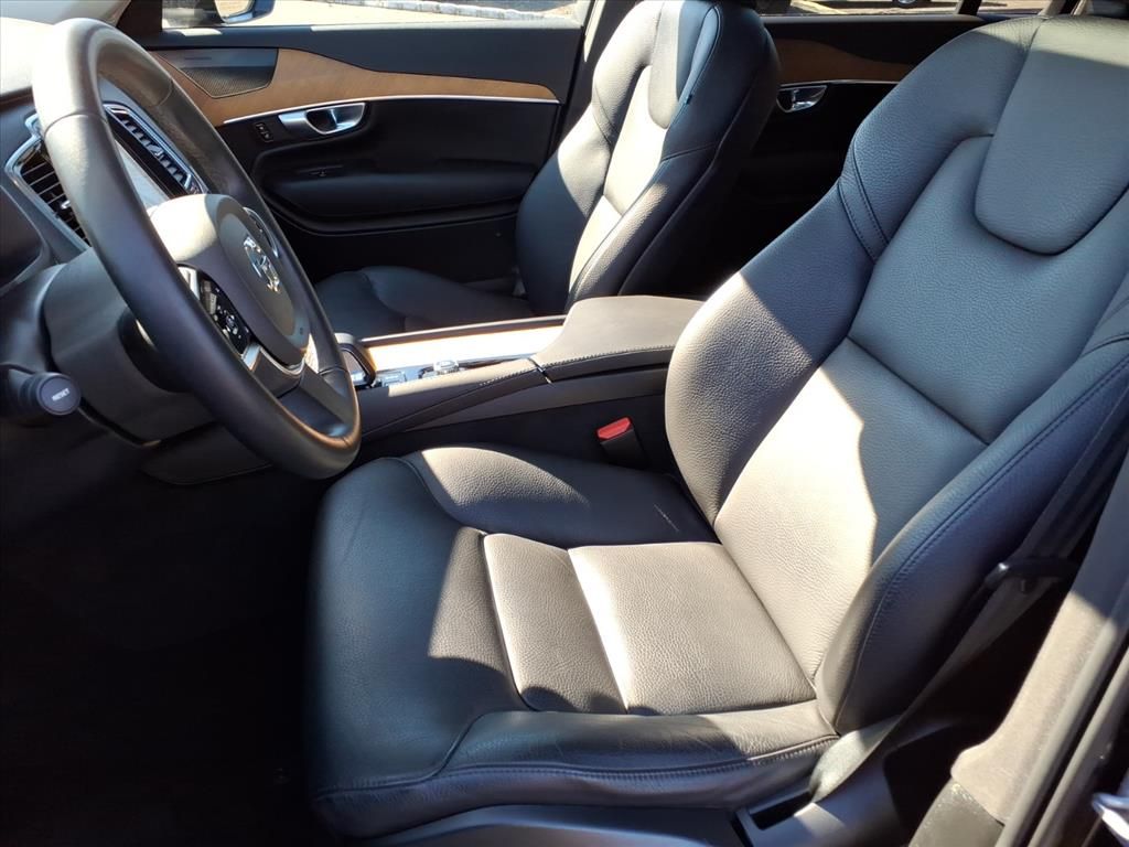 2024 Volvo XC90 Plus - Photo 14