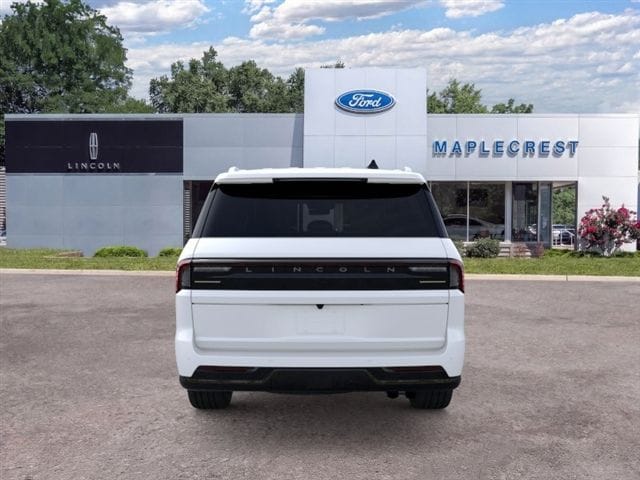 2026 Lincoln Navigator Reserve L - Photo 5