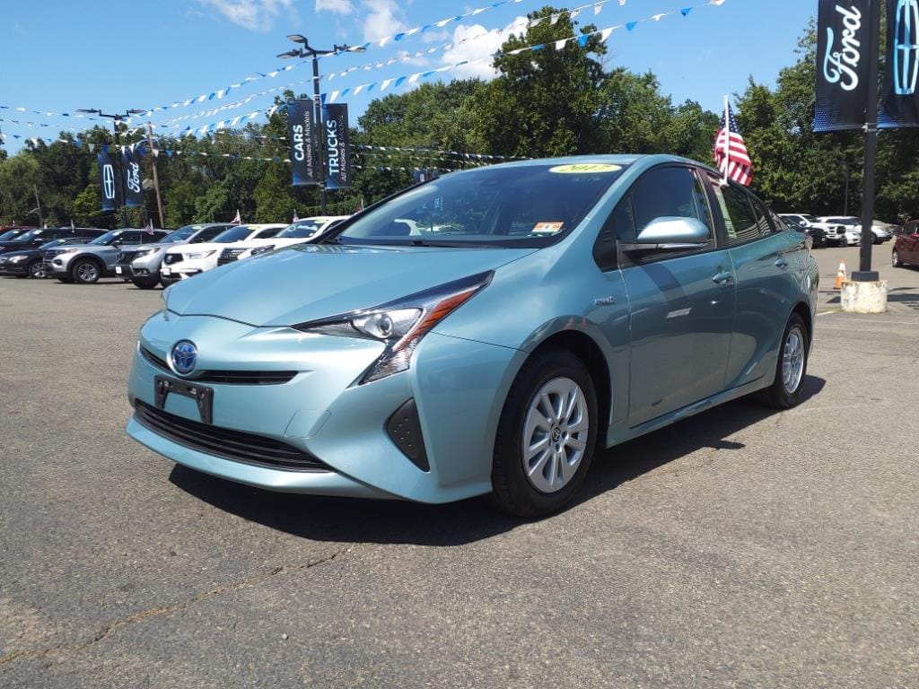 Used 2017 Toyota Prius Two with VIN JTDKBRFU4H3040139 for sale in Vauxhall, NJ