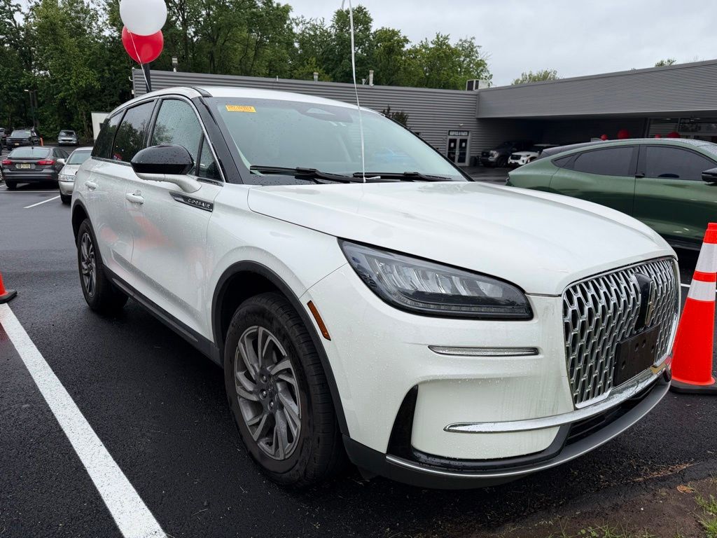 2023 Lincoln Corsair AWD's photo