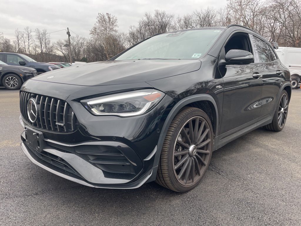 2021 Mercedes-Benz GLA GLA45 AMG's photo