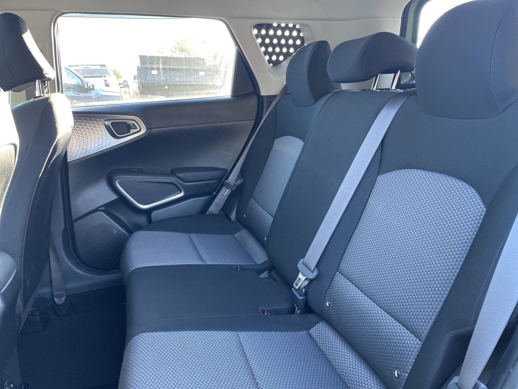 2022 Kia Soul X-Line photo 3
