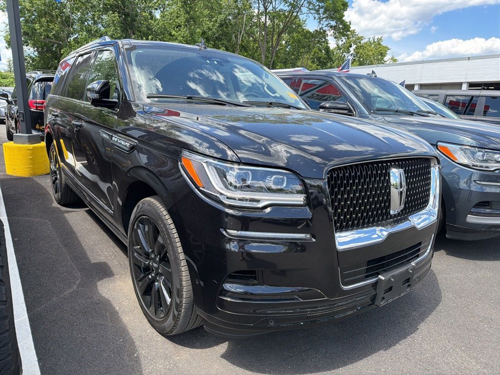 2024 Lincoln Navigator Reserve 4WD's photo