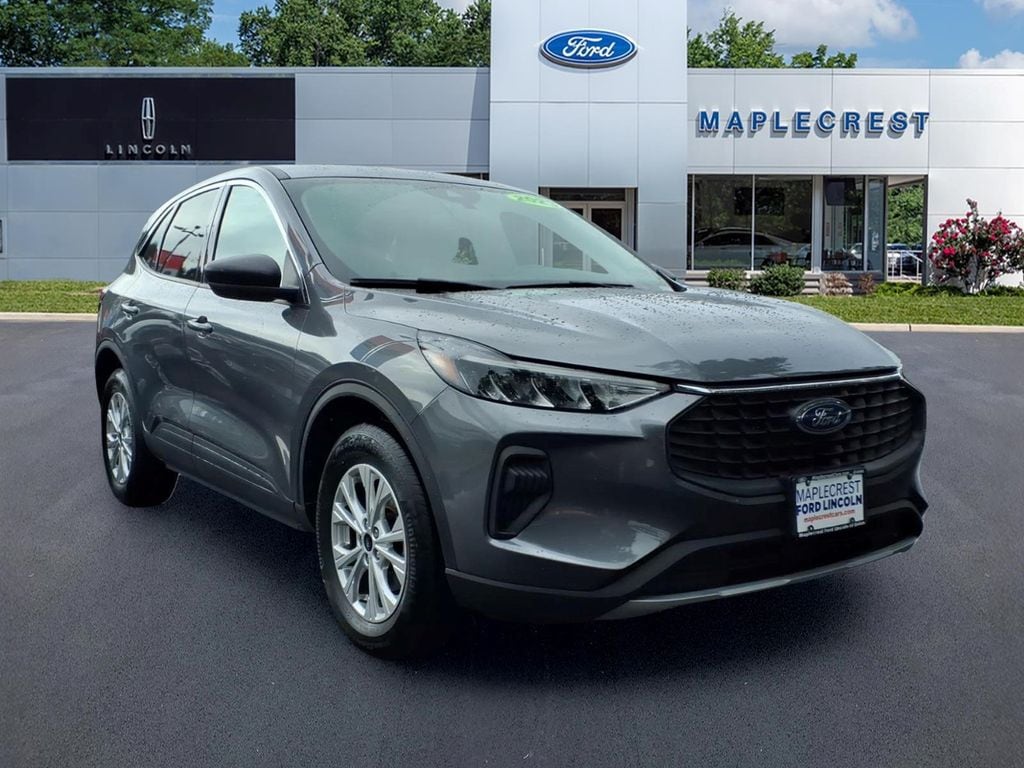 2023 Ford Escape