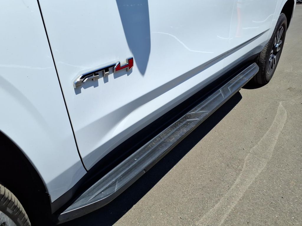 2021 GMC Yukon XL AT4 - Photo 24