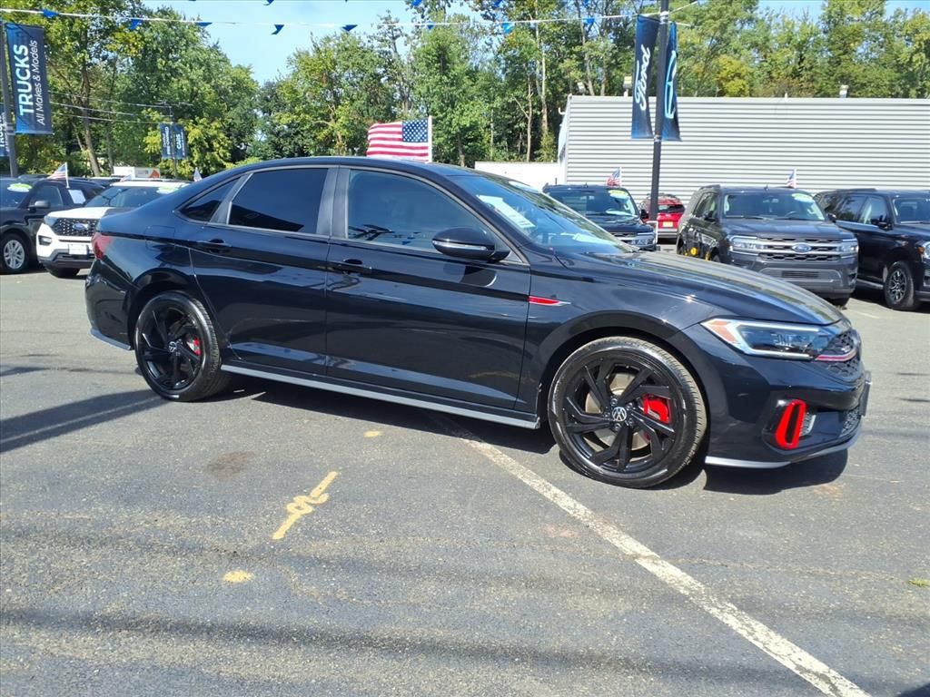 2024 Volkswagen Jetta GLI 2.0T Autobahn photo 4