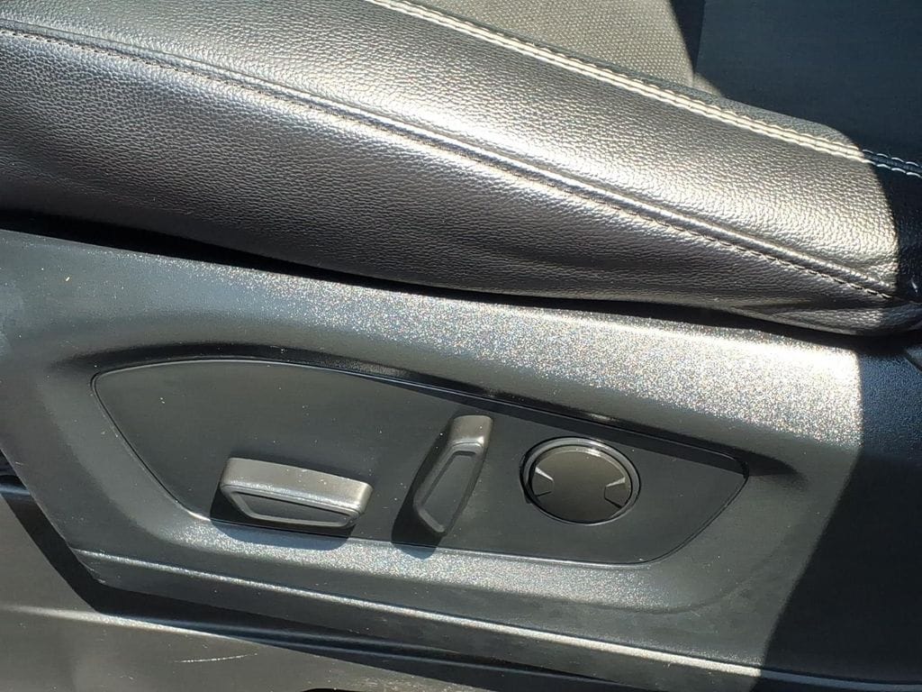 2022 Ford Explorer ST - Photo 14