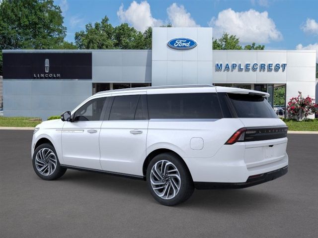 2025 Lincoln Navigator L Reserve photo 4