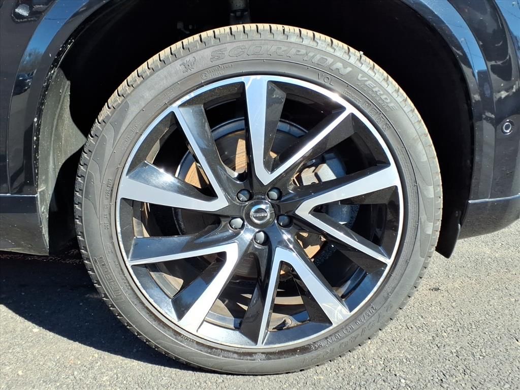 2024 Volvo XC90 Plus - Photo 23