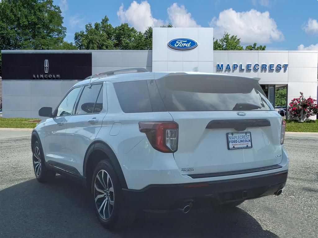2022 Ford Explorer ST-Line photo 3