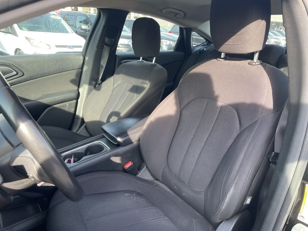 Used 2015 Chrysler 200 Limited Sedan