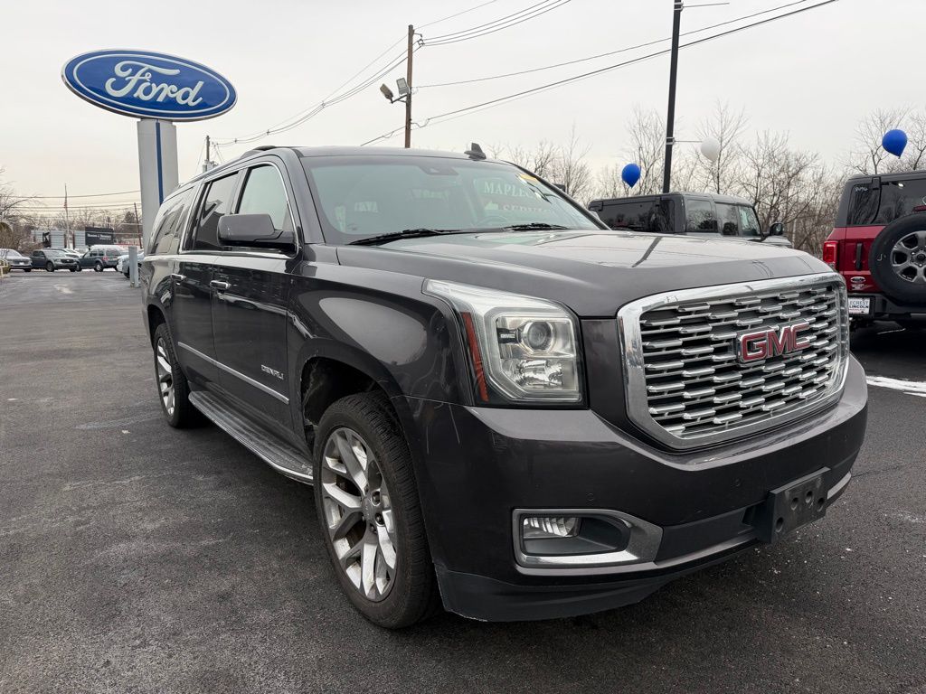 2018 GMC Yukon XL Denali's photo