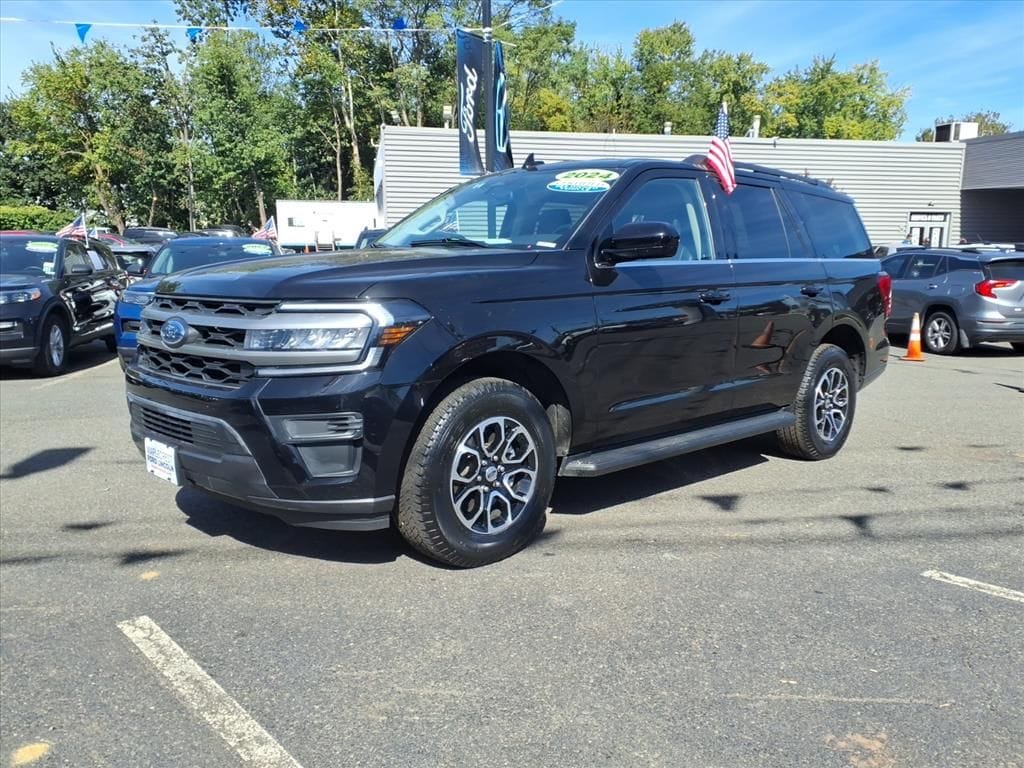 2024 Ford Expedition XLT's photo