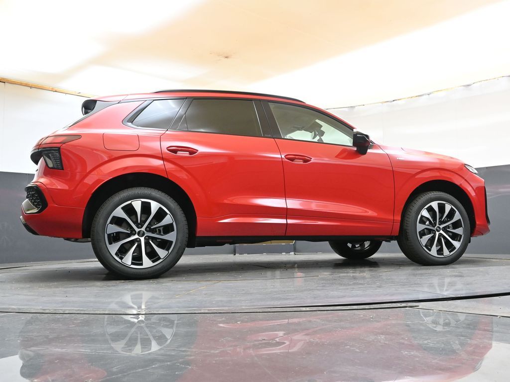 2026 Audi Q3 Base - Photo 44