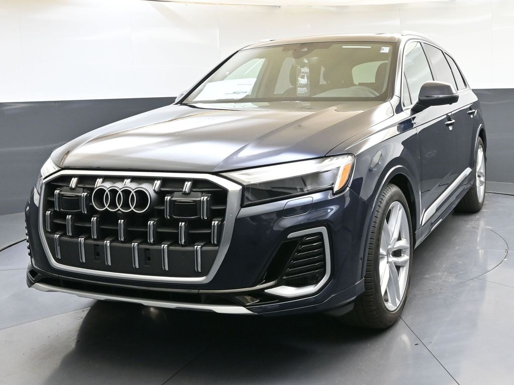 2025 Audi Q7 55 Premium Plus