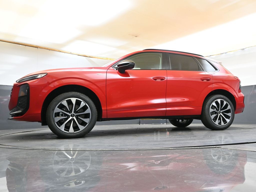 2026 Audi Q3 Base - Photo 40