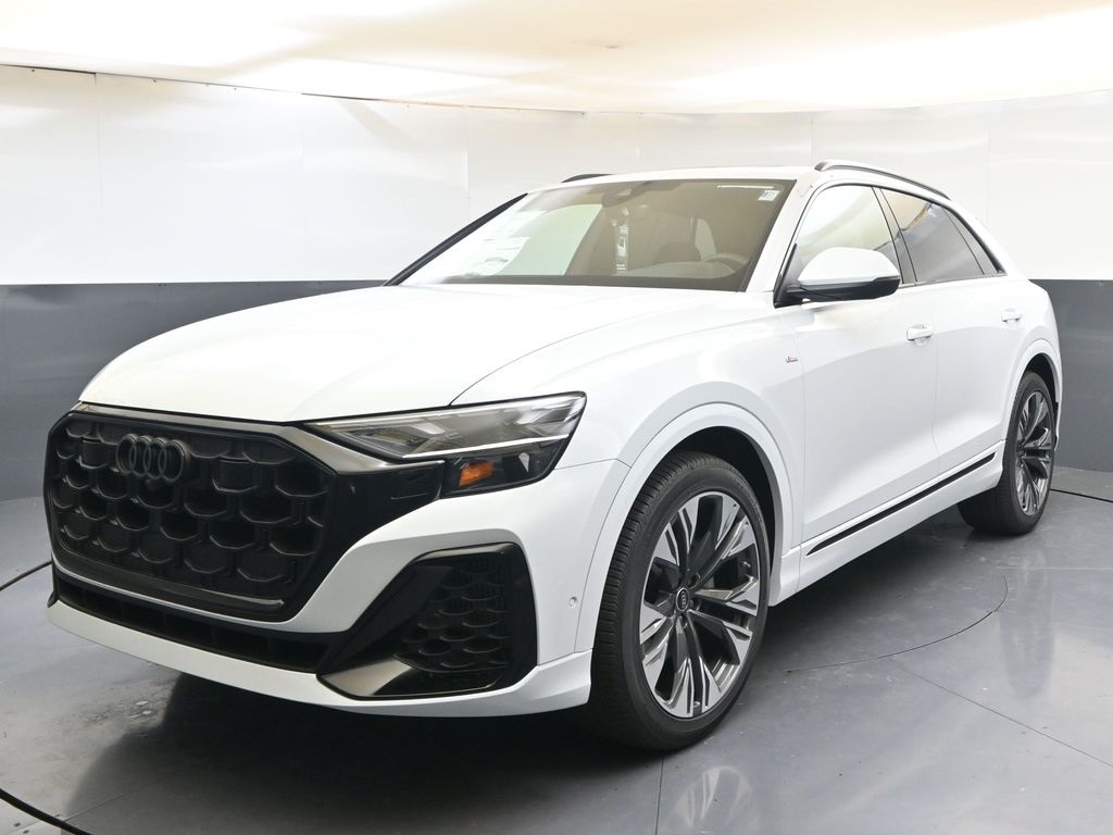 2026 Audi Q8 Premium Plus's photo