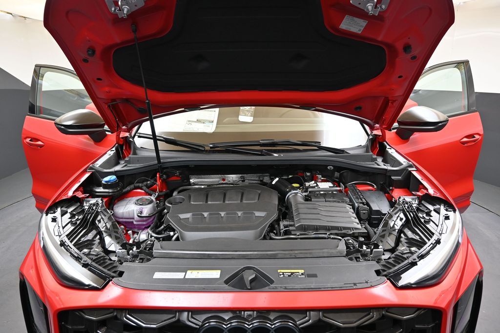 2026 Audi Q3 Base - Photo 9