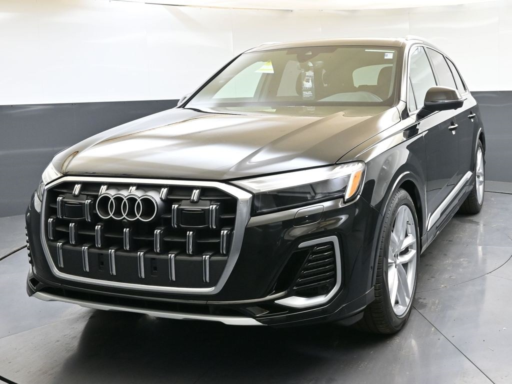 2025 Audi Q7 55 Premium Plus