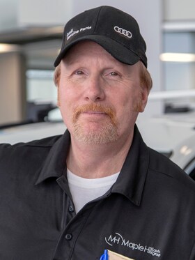 Staff member Dale White from 46f2b6d5fd4c