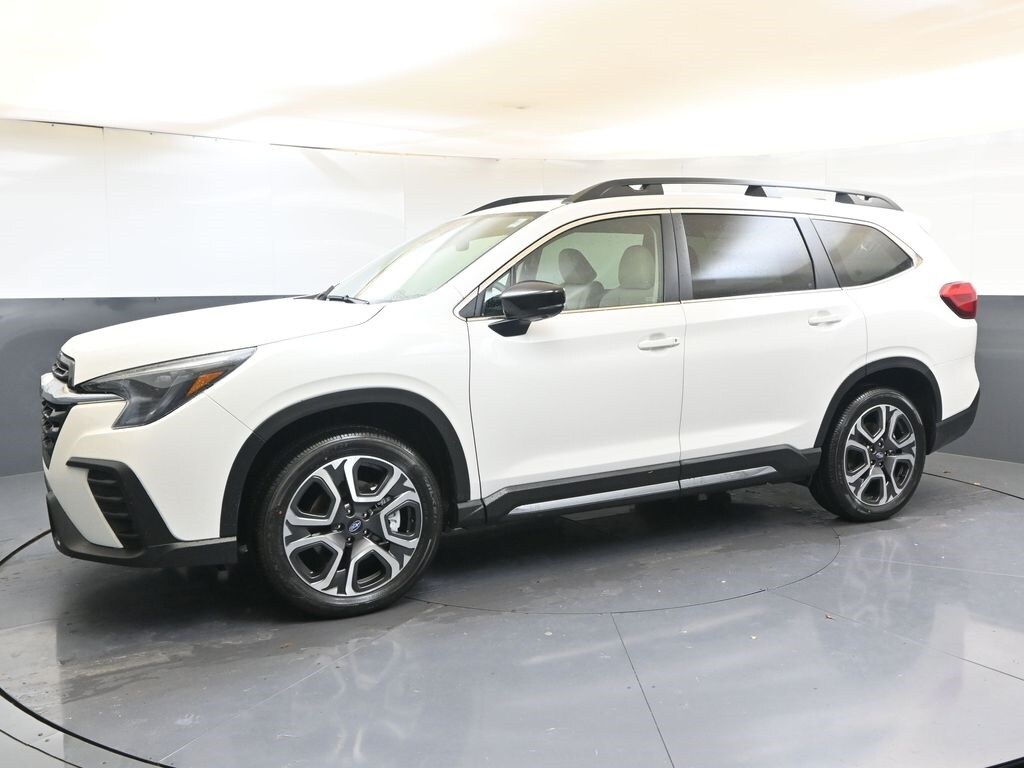 New 2025 Subaru Ascent Limited SUV