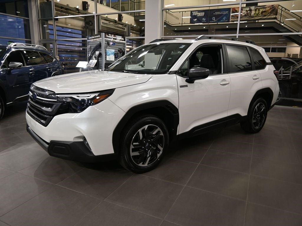 New 2025 Subaru Forester Hybrid Premium SUV