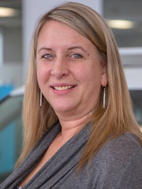 Staff member Amy Carlton from e98eaf02baeb