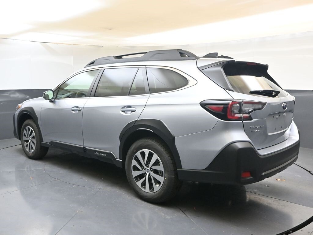 New 2025 Subaru Outback Premium SUV