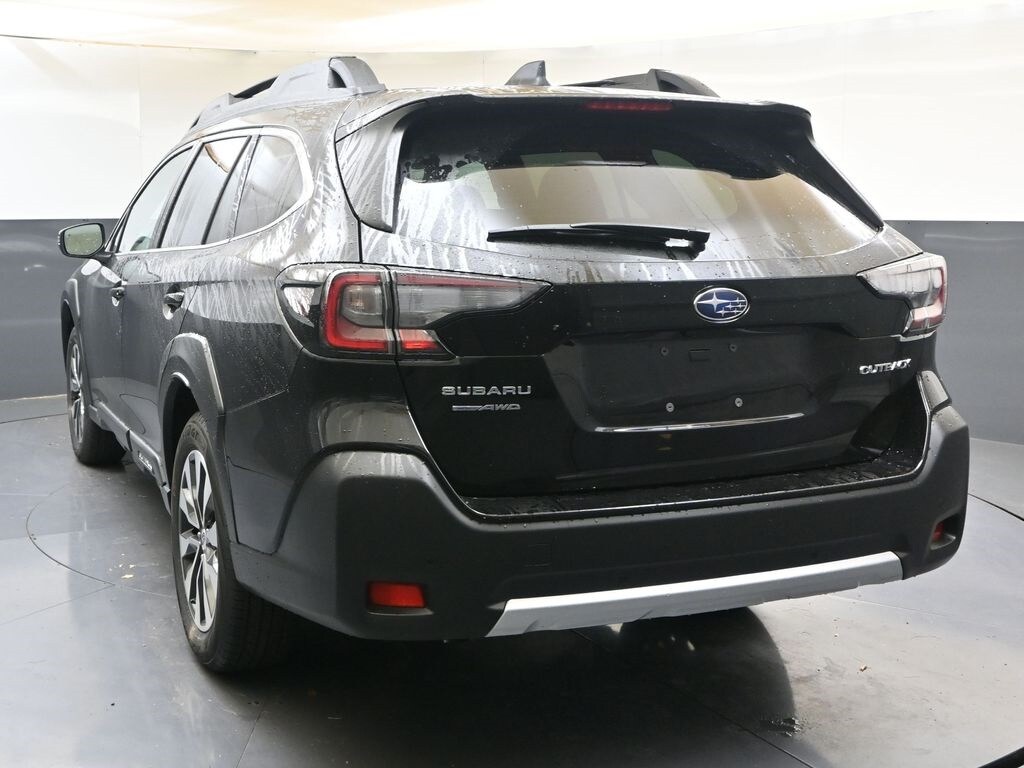 New 2025 Subaru Outback Limited SUV