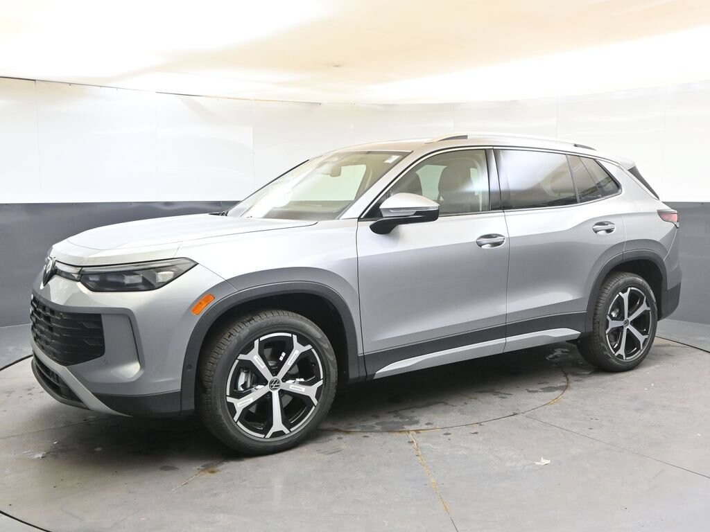 Used 2026 Volkswagen Tiguan 2.0T SE SUV
