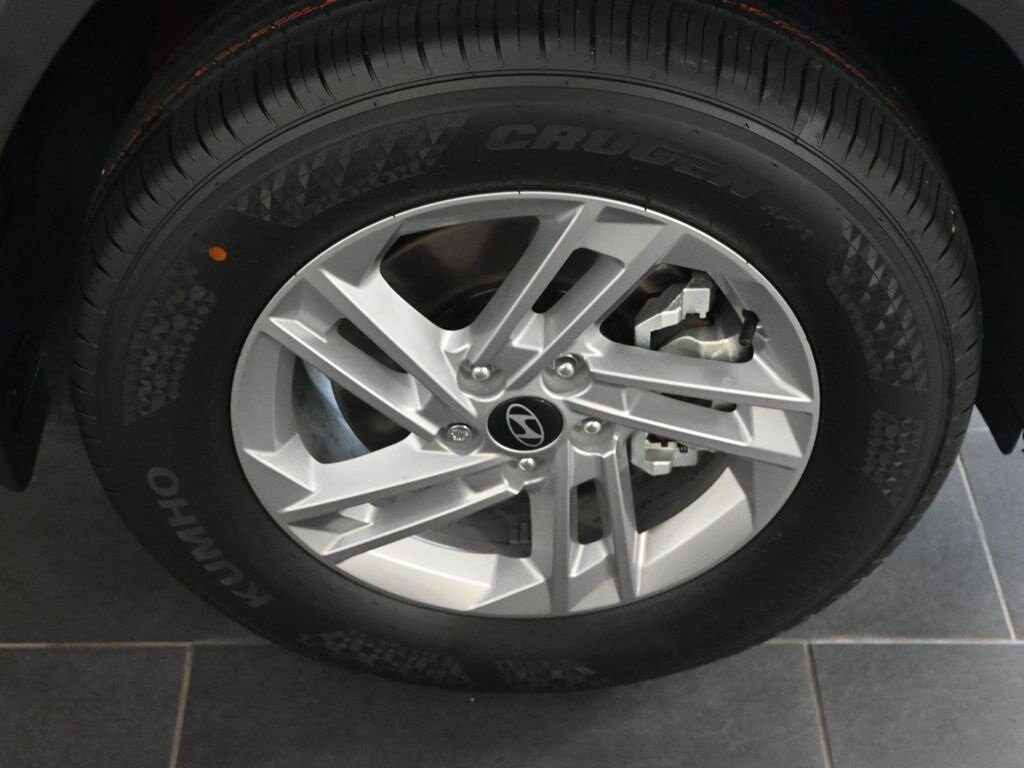 Used 2025 Hyundai Tucson SE SUV