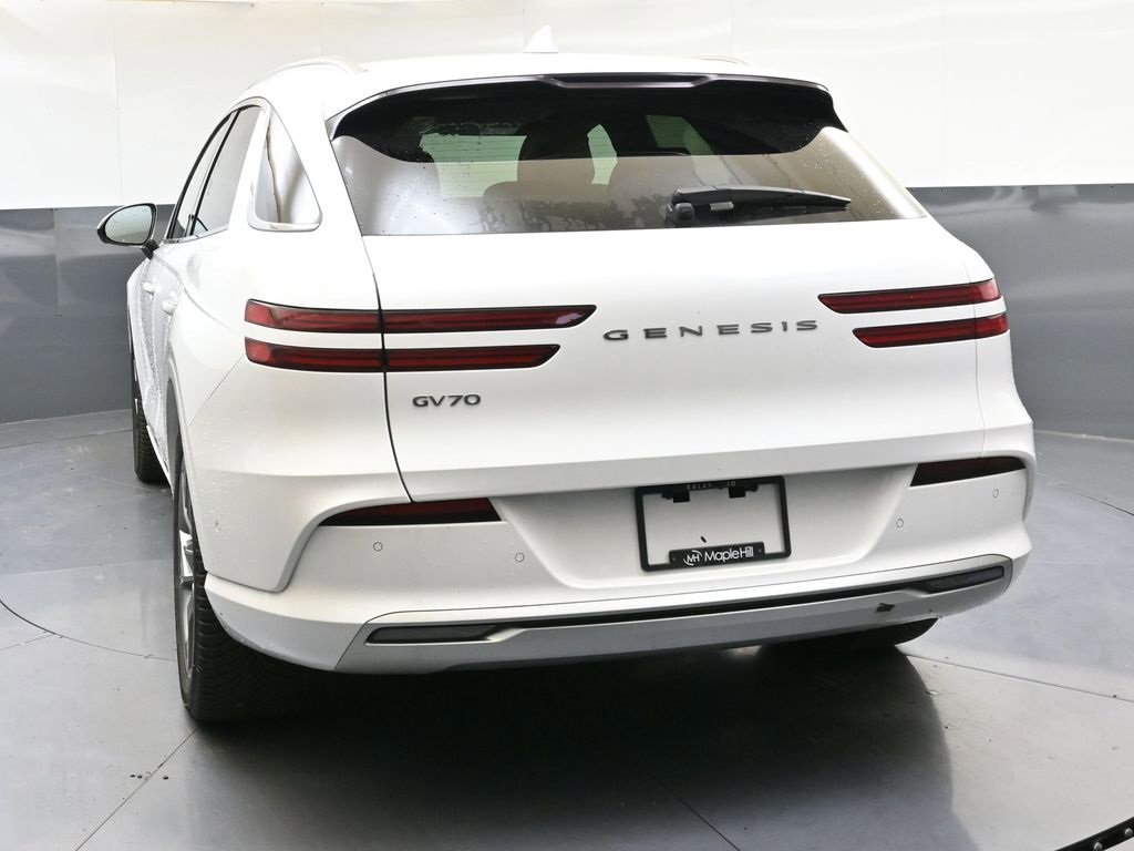 2025 Genesis Electrified GV70 Prestige photo 4