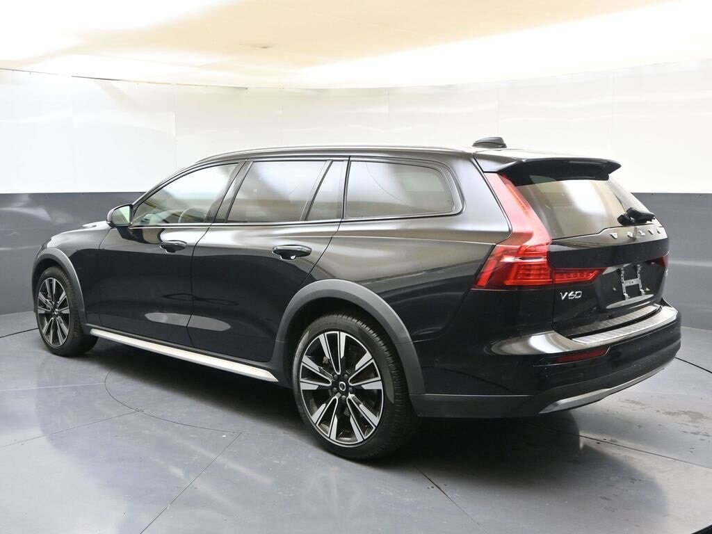 Used 2024 Volvo V60 Cross Country B5 Ultimate Wagon