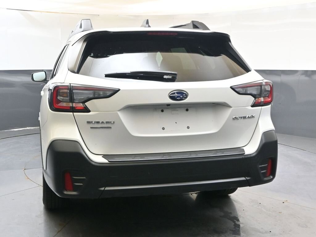 Used 2021 Subaru Outback Premium SUV