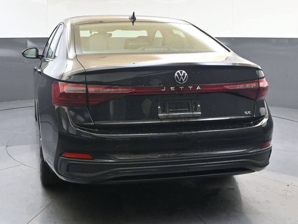 Used 2026 Volkswagen Jetta 1.5T SE Sedan