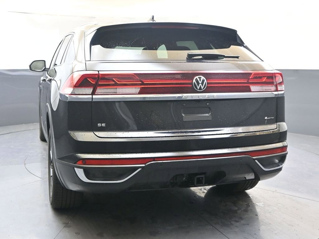 Certified 2025 Volkswagen Atlas Cross Sport 2.0T SE w/Technology SUV