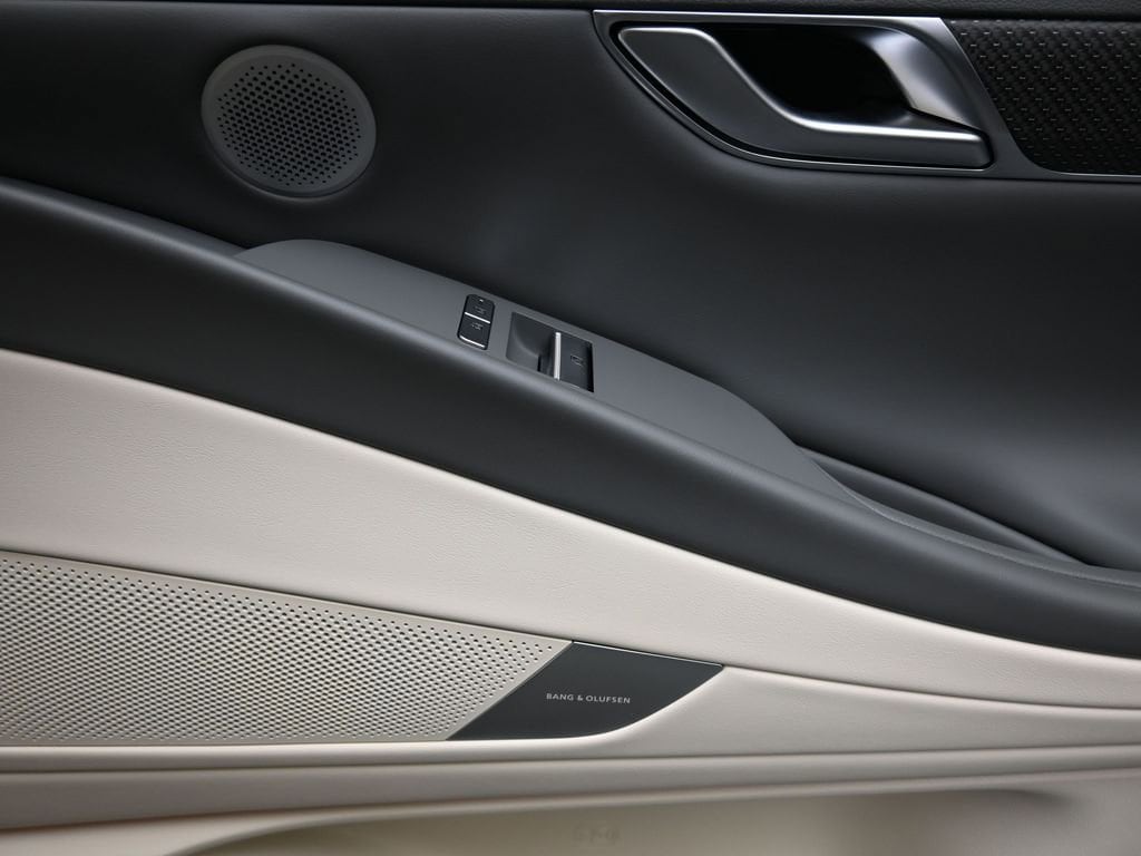 2026 GENESIS G80 Sport Prestige - Photo 11