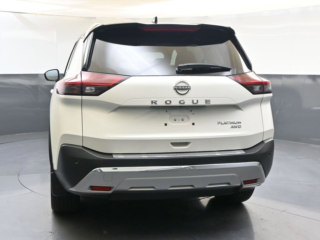 2022 Nissan Rogue Platinum photo 4