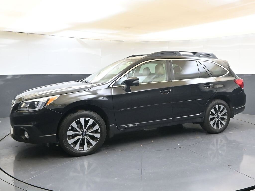 Used 2017 Subaru Outback 2.5i Limited with SUV