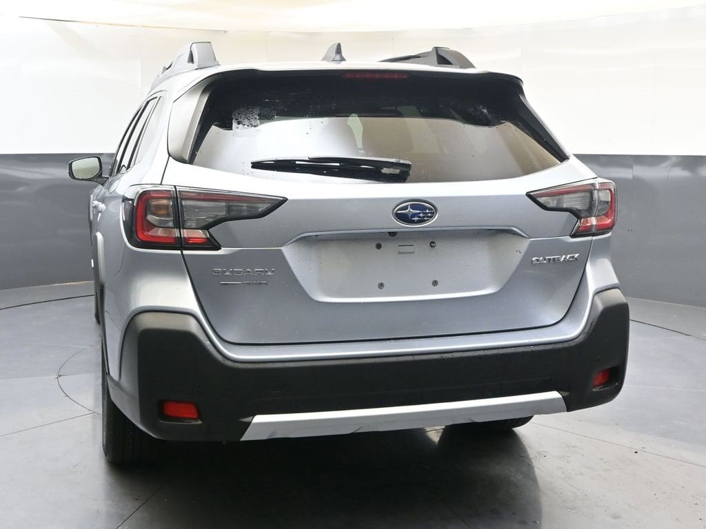 Used 2024 Subaru Outback Limited SUV