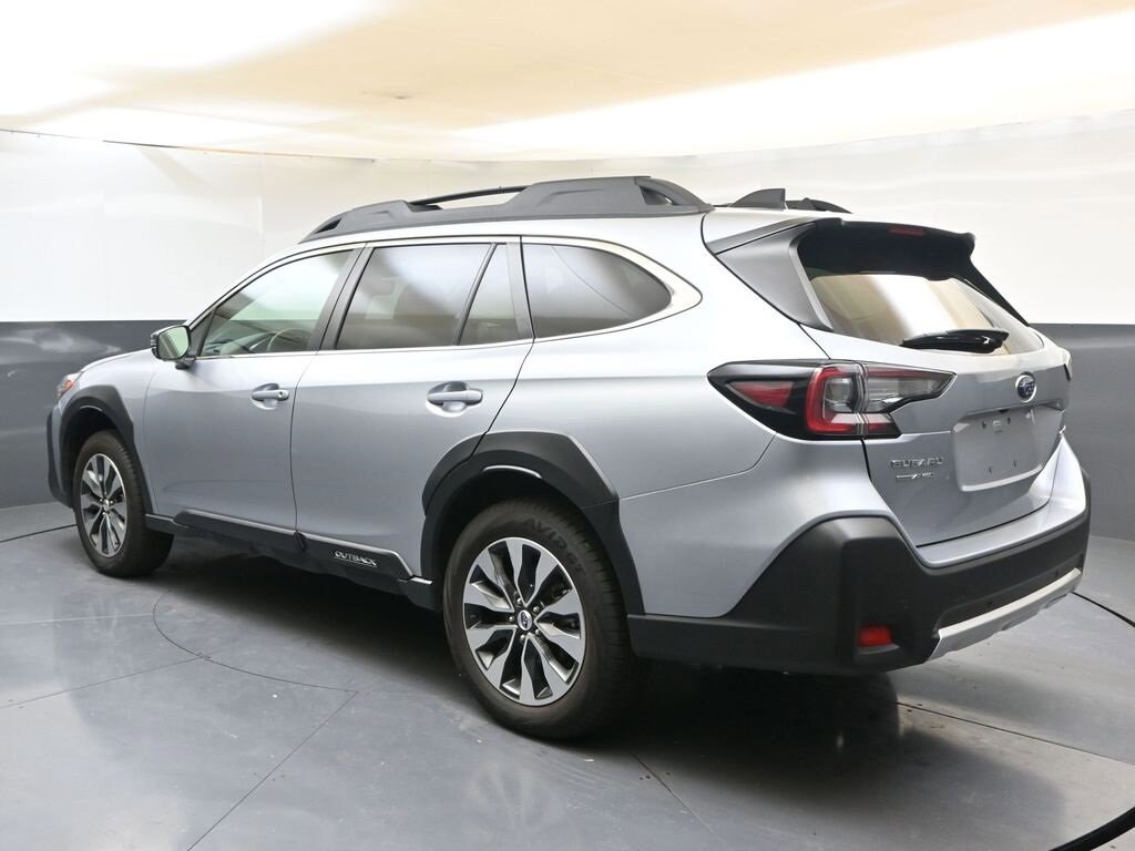 Used 2024 Subaru Outback Limited SUV