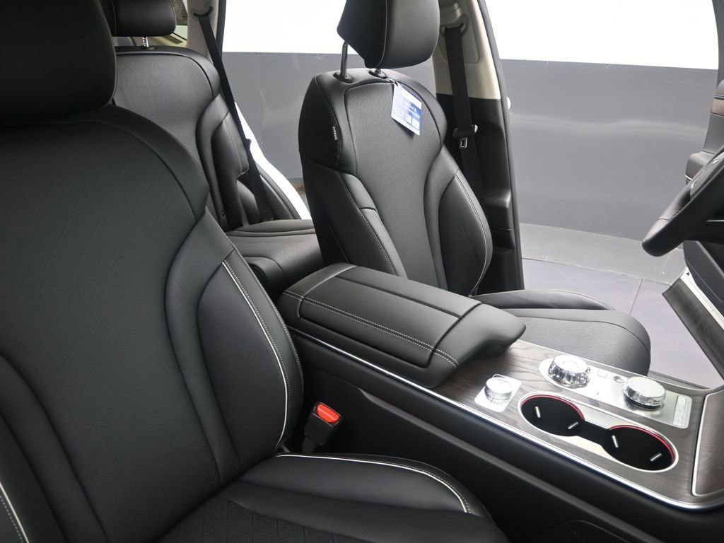 2025 GENESIS GV80 Prestige - Photo 13