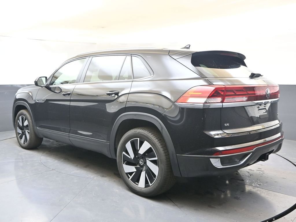 Certified 2025 Volkswagen Atlas Cross Sport 2.0T SE w/Technology SUV
