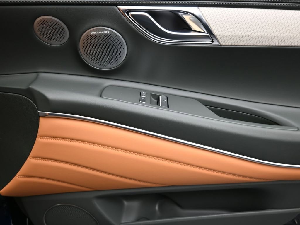 2026 GENESIS GV80 Prestige - Photo 11