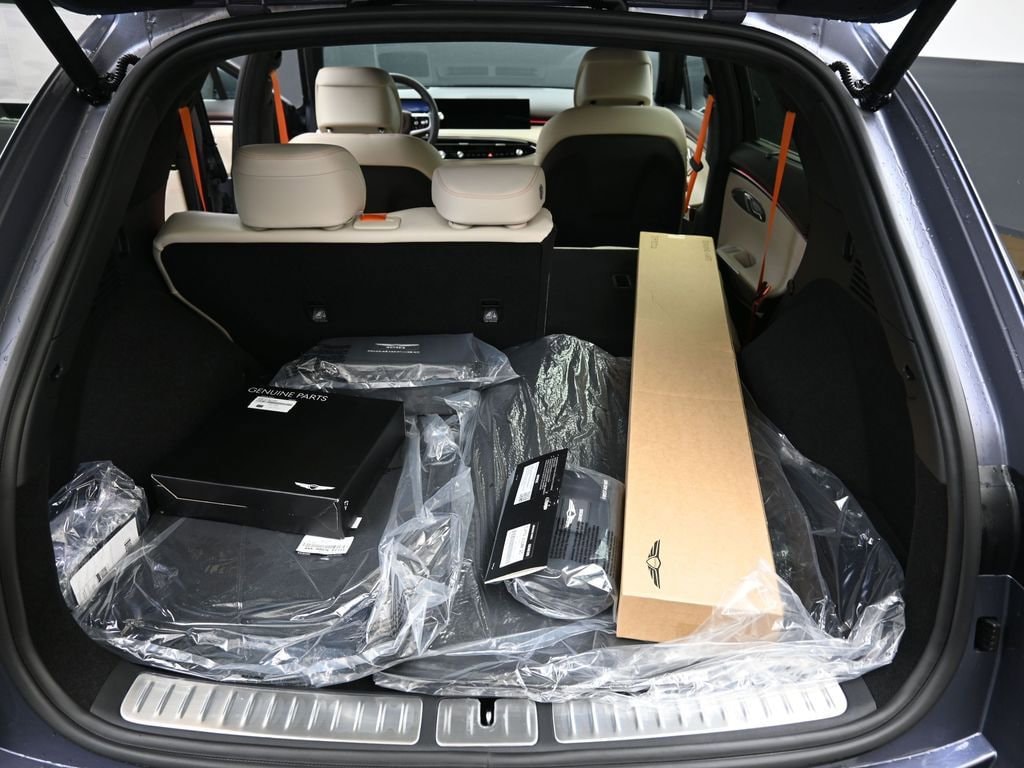 2026 GENESIS GV70 Sport Prestige - Photo 17