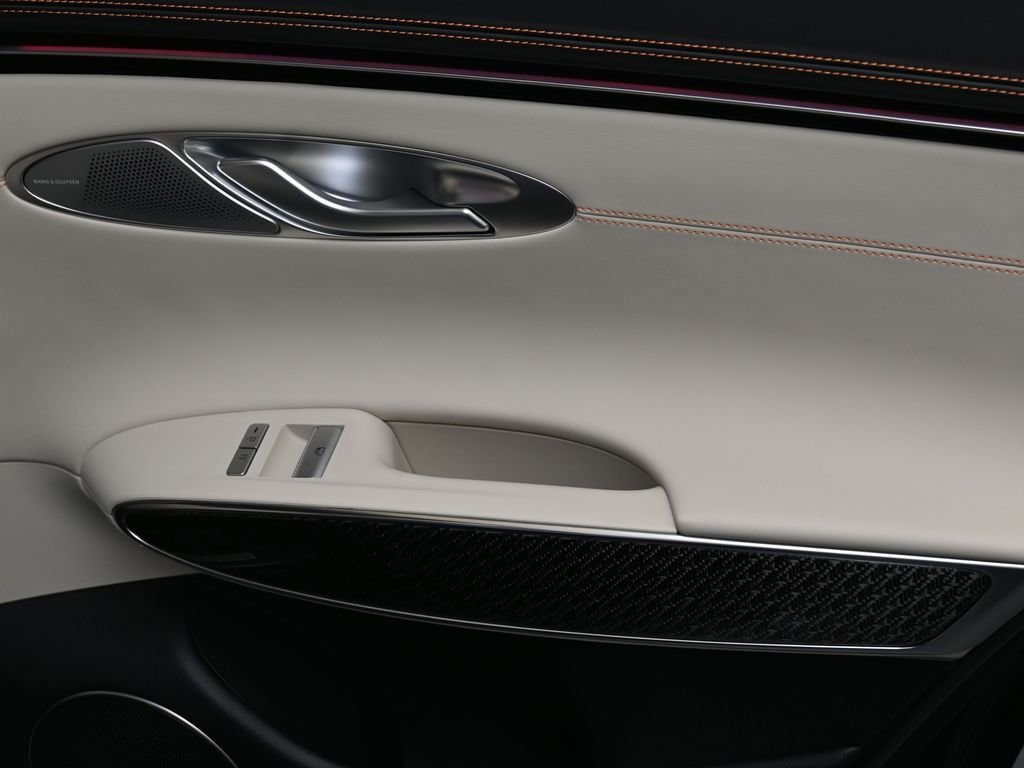 2026 GENESIS GV70 Sport Prestige - Photo 14