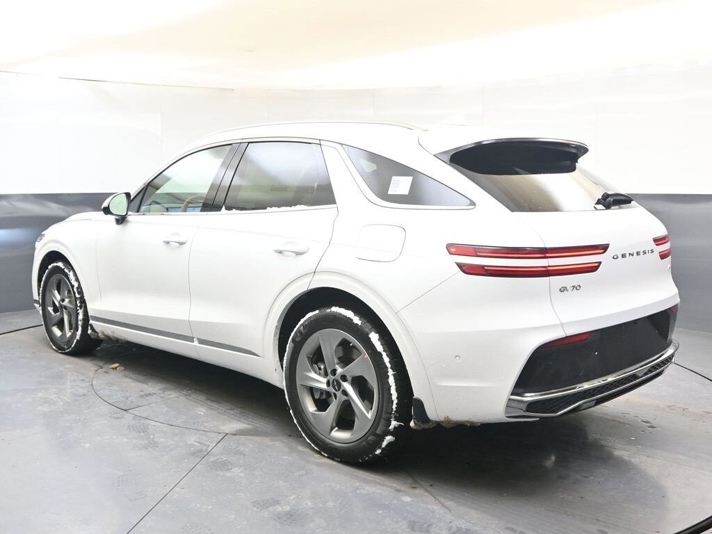 New 2026 Genesis GV70 2.5T Advanced SUV