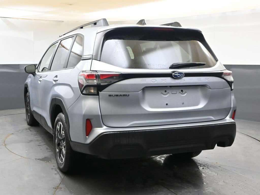 Used 2025 Subaru Forester Premium SUV