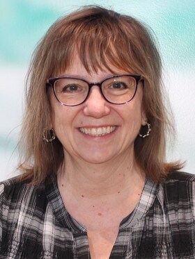 Staff member Amy Vos from 59a25d42338b