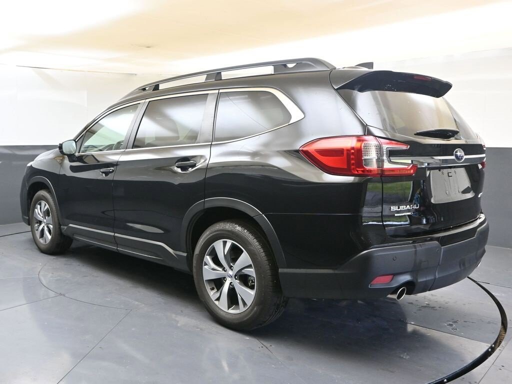 Used 2024 Subaru Ascent Premium 7-Passenger SUV
